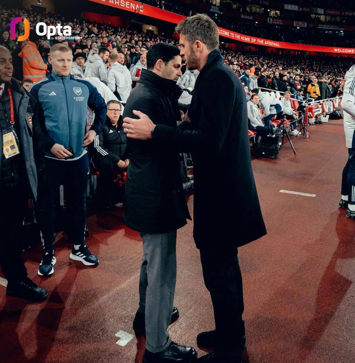 开云登录线上-阿尔特塔执教阿森纳两球领先仅两负，均负于卡里克执教的曼联|OPTA|迈克尔·卡里克|迈克尔-卡里克|数据|米克尔_新浪体育_新浪新闻