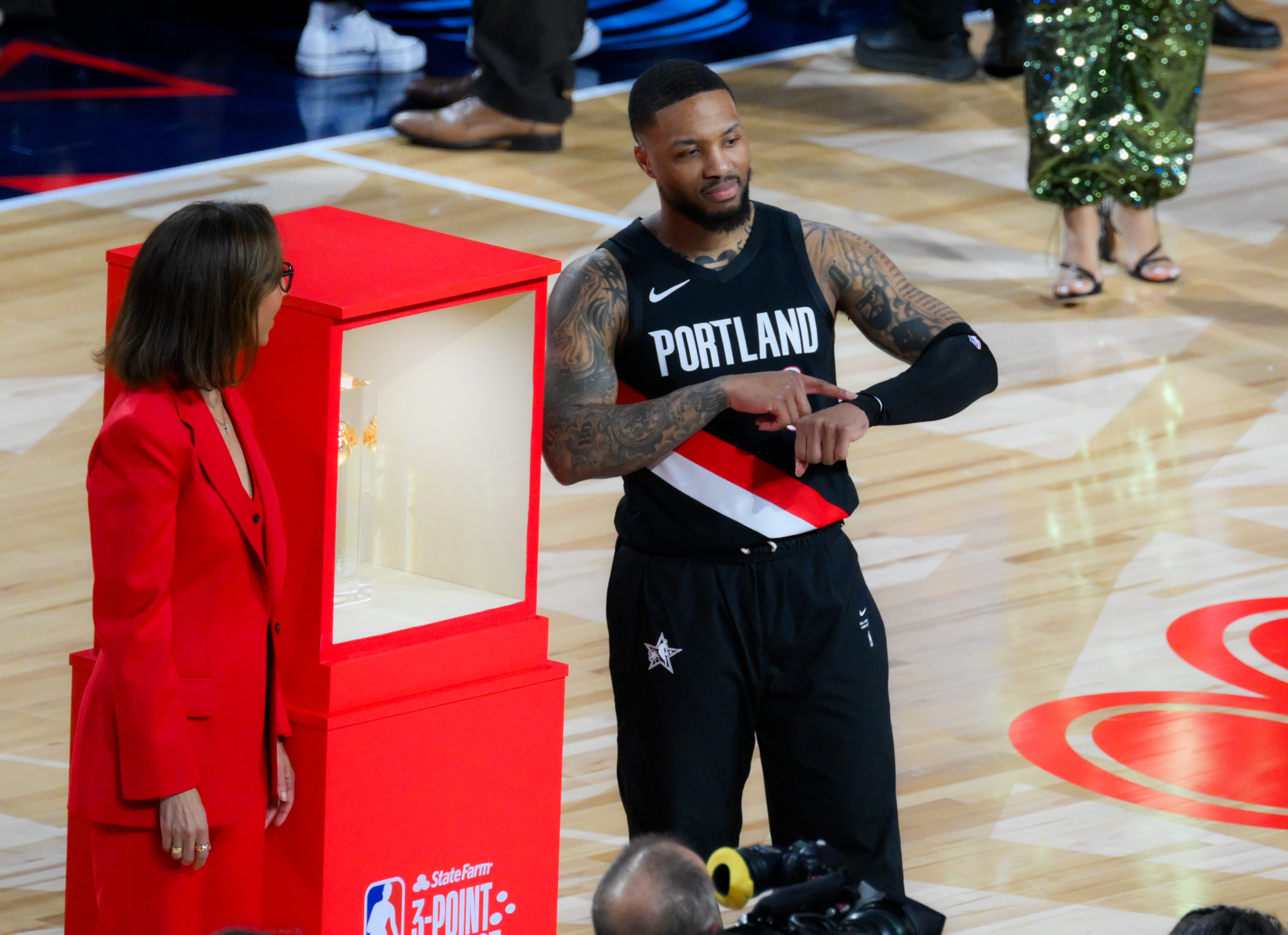 KAIYUN下载app-塔图姆：看到利拉德三分夺冠很开心 我懂得重新回归球场的感觉