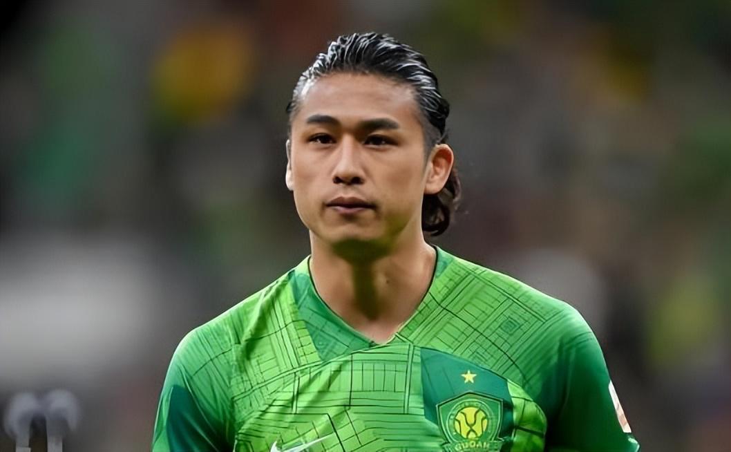 开云娱乐-意外！他原本有望跟张玉宁一起爆发，结果如今消失在国安大名单