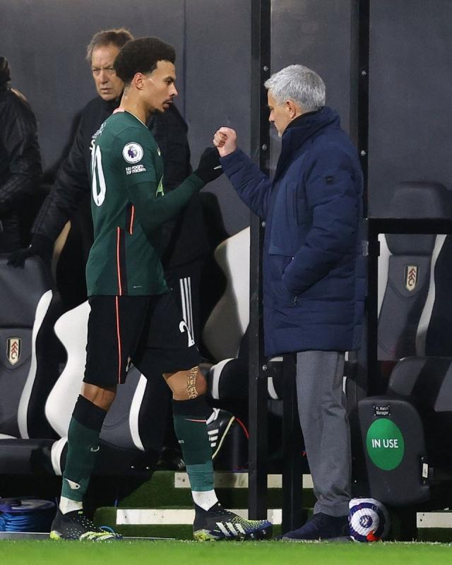 KAIYUN下载app-穆里尼奥：点球规则给了解释空间 帕克：我不会抱怨