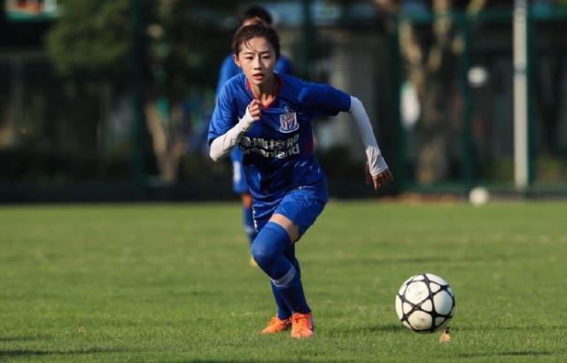 开云体育-18岁全运会绝杀走红 被评为最美女足球员如今退役