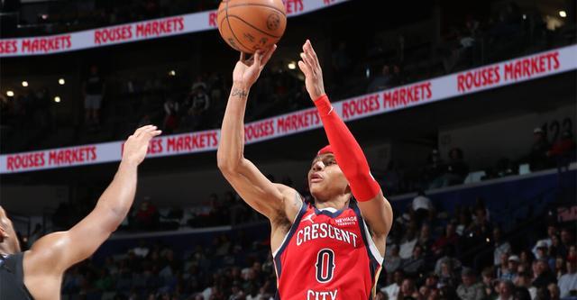 开云-生涯之夜!费尔斯狂砍40分 创鹈鹕新秀单场得分纪录